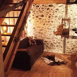 https://le-passage-ax-les-thermes.midi-pyreneeshotels.com